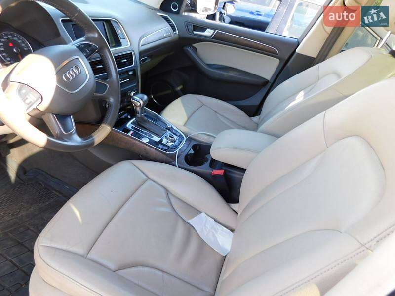 Внедорожник / Кроссовер Audi Q5 2014 в Одессе