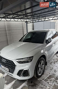 Внедорожник / Кроссовер Audi Q5 2021 в Днепре