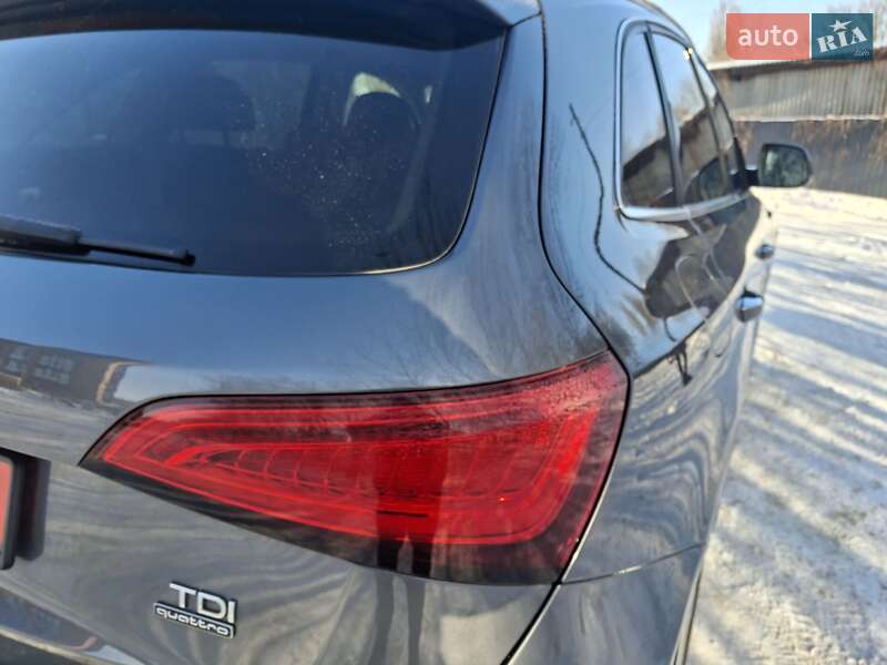 Внедорожник / Кроссовер Audi Q5 2014 в Каменец-Подольском