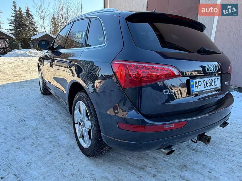 Внедорожник / Кроссовер Audi Q5 2011 в Львове