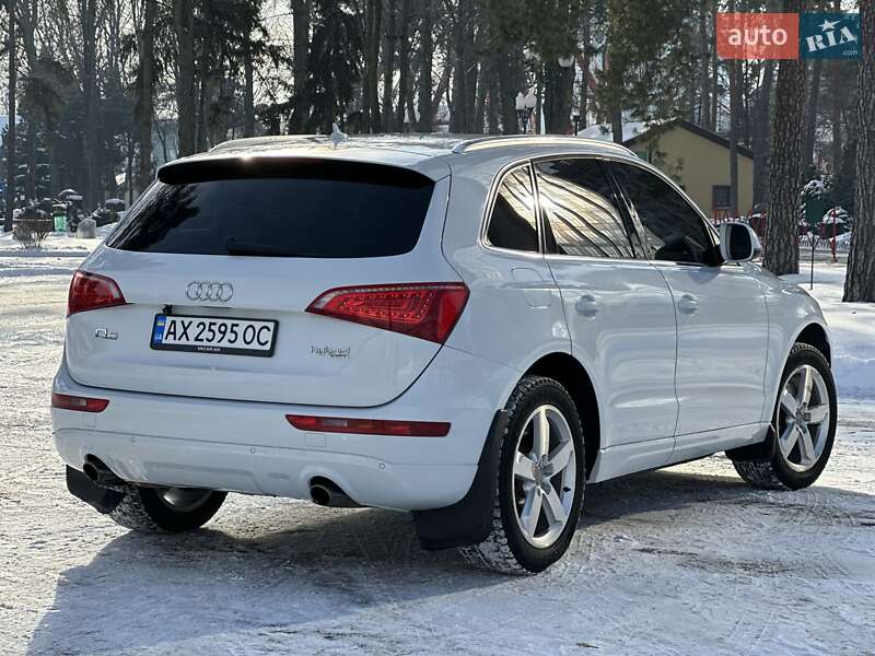 Внедорожник / Кроссовер Audi Q5 2011 в Харькове