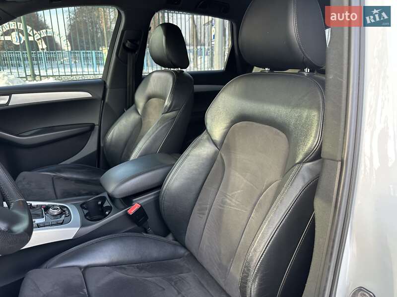 Внедорожник / Кроссовер Audi Q5 2011 в Харькове