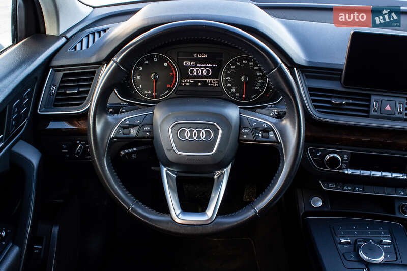 Внедорожник / Кроссовер Audi Q5 2018 в Львове