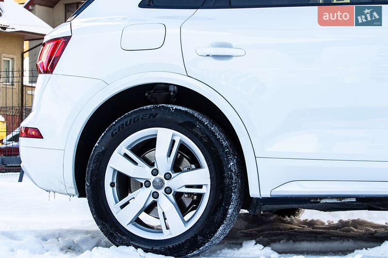 Внедорожник / Кроссовер Audi Q5 2018 в Львове