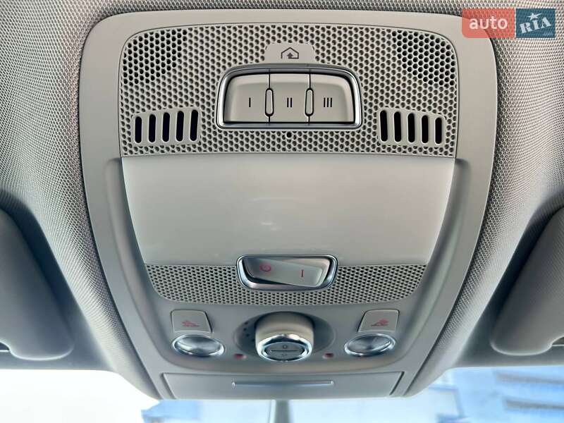 Внедорожник / Кроссовер Audi Q5 2015 в Киеве