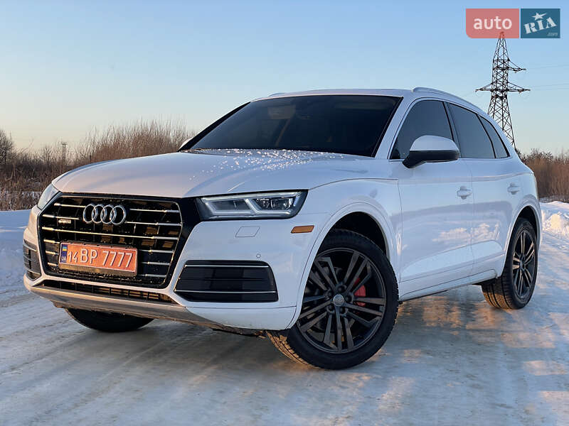 Позашляховик / Кросовер Audi Q5 2018 в Львові