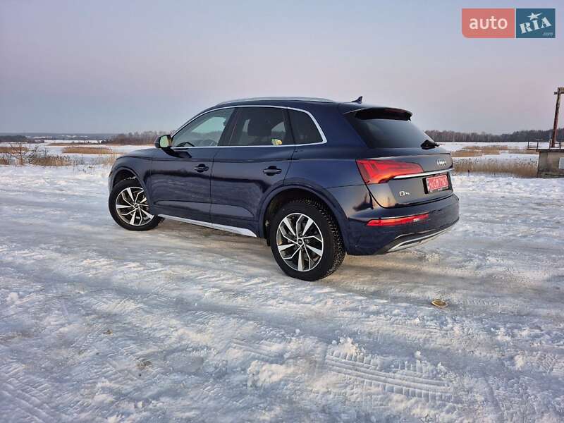 Внедорожник / Кроссовер Audi Q5 2020 в Львове фото 40 Внедорожник / Кроссовер Audi Q5 2020 в Львове