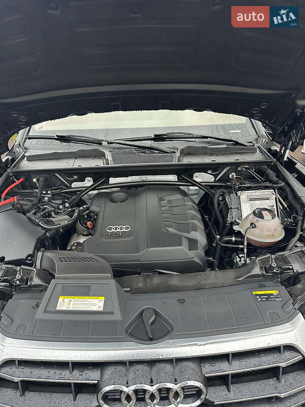 Внедорожник / Кроссовер Audi Q5 2017 в Львове