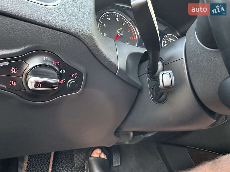 Внедорожник / Кроссовер Audi Q5 2014 в Косове фото 27 Внедорожник / Кроссовер Audi Q5 2014 в Косове