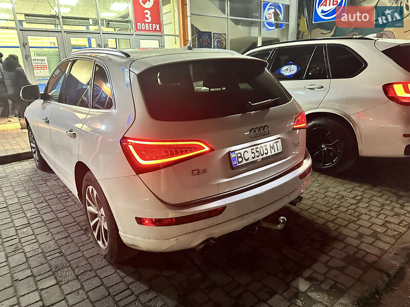 Внедорожник / Кроссовер Audi Q5 2015 в Стрые