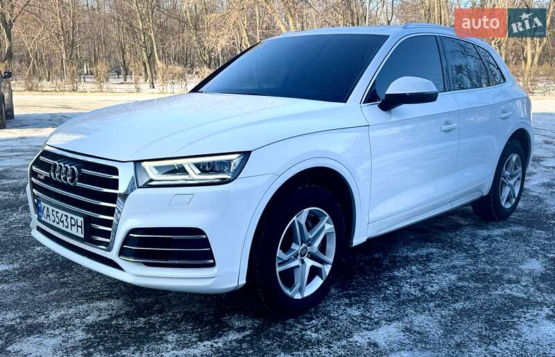 Позашляховик / Кросовер Audi Q5 2018 в Одесі