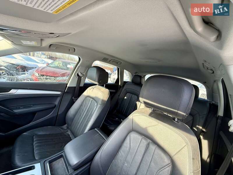 Внедорожник / Кроссовер Audi Q5 2017 в Киеве