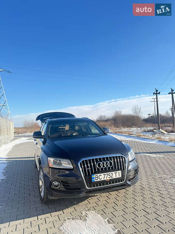 Позашляховик / Кросовер Audi Q5 2015 в Львові