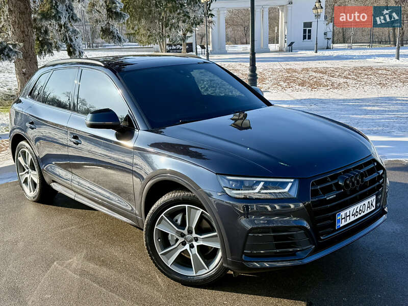 Внедорожник / Кроссовер Audi Q5 2020 в Одессе фото 3 Внедорожник / Кроссовер Audi Q5 2020 в Одессе