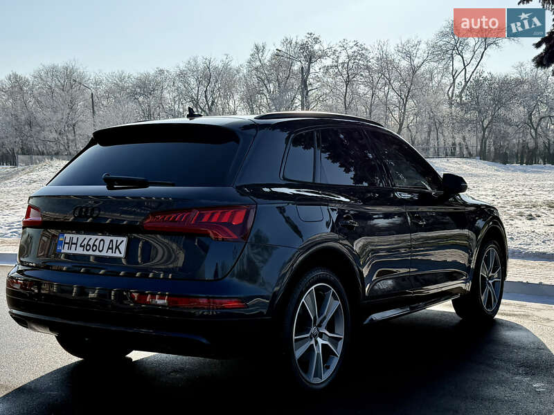 Внедорожник / Кроссовер Audi Q5 2020 в Одессе фото 14 Внедорожник / Кроссовер Audi Q5 2020 в Одессе