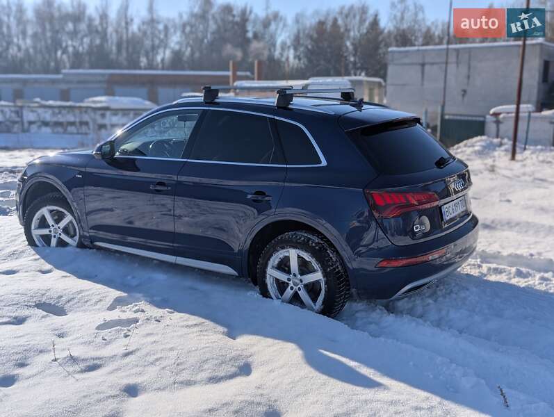 Внедорожник / Кроссовер Audi Q5 2017 в Львове