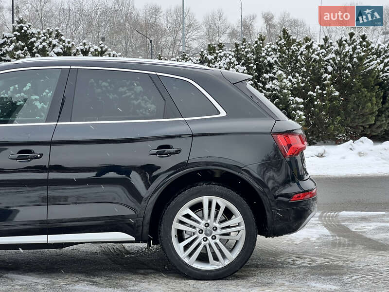Внедорожник / Кроссовер Audi Q5 2018 в Киеве фото 13 Внедорожник / Кроссовер Audi Q5 2018 в Киеве