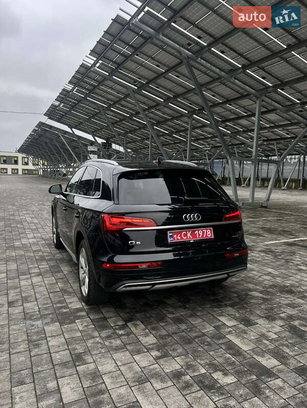 Внедорожник / Кроссовер Audi Q5 2020 в Львове