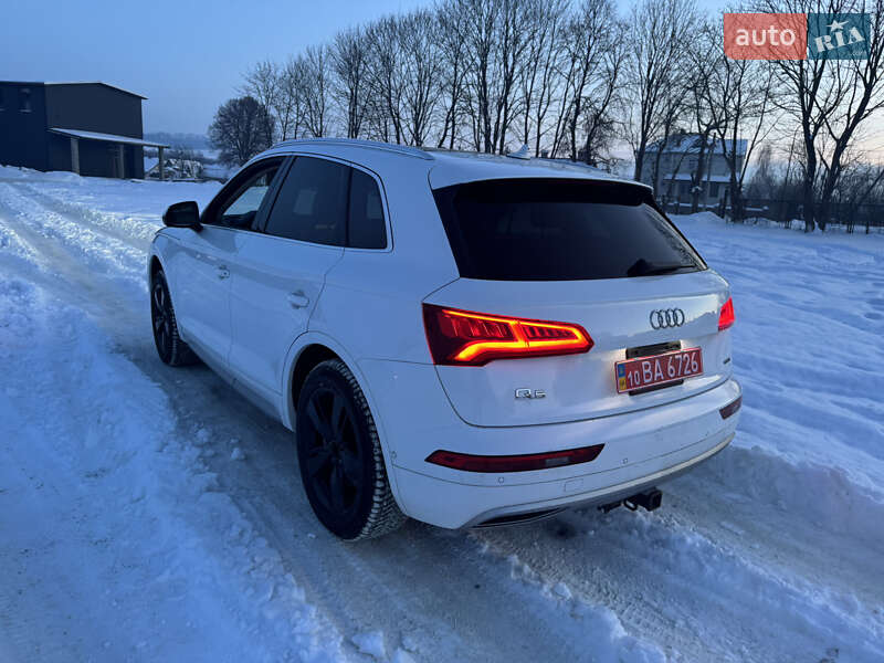 Внедорожник / Кроссовер Audi Q5 2019 в Ходорове