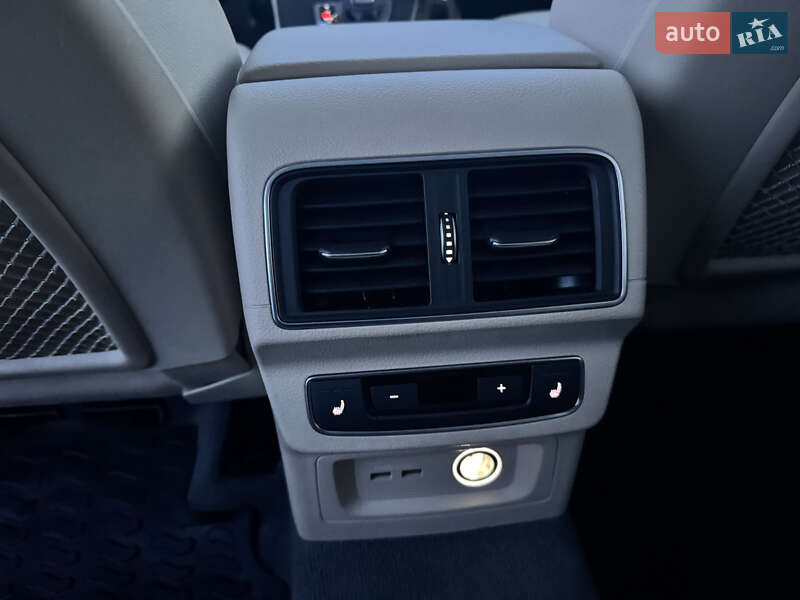 Внедорожник / Кроссовер Audi Q5 2019 в Ходорове