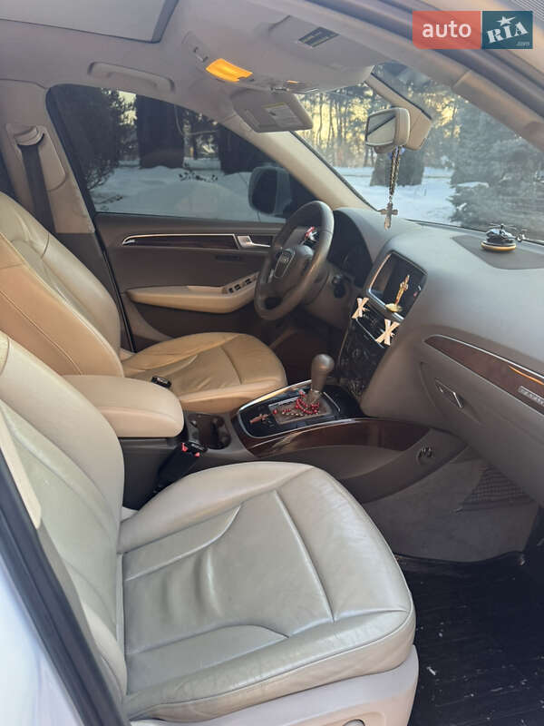 Внедорожник / Кроссовер Audi Q5 2011 в Львове фото 11 Внедорожник / Кроссовер Audi Q5 2011 в Львове