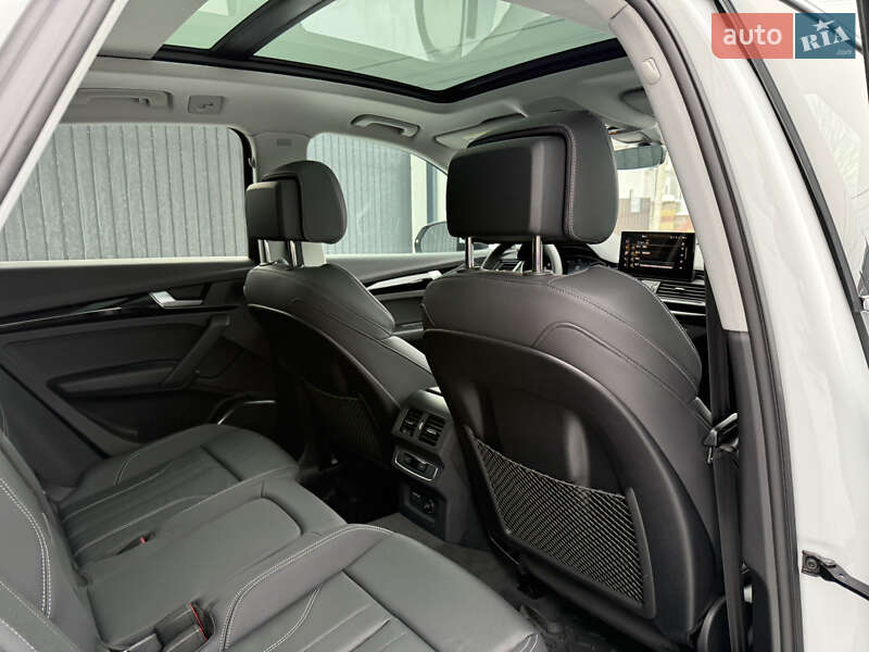 Внедорожник / Кроссовер Audi Q5 2023 в Стрые