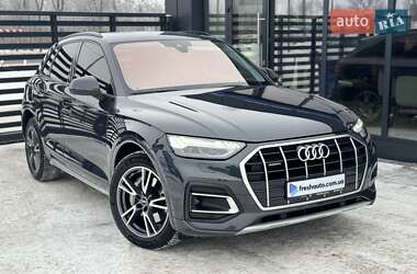 Позашляховик / Кросовер Audi Q5 2021 в Рівному