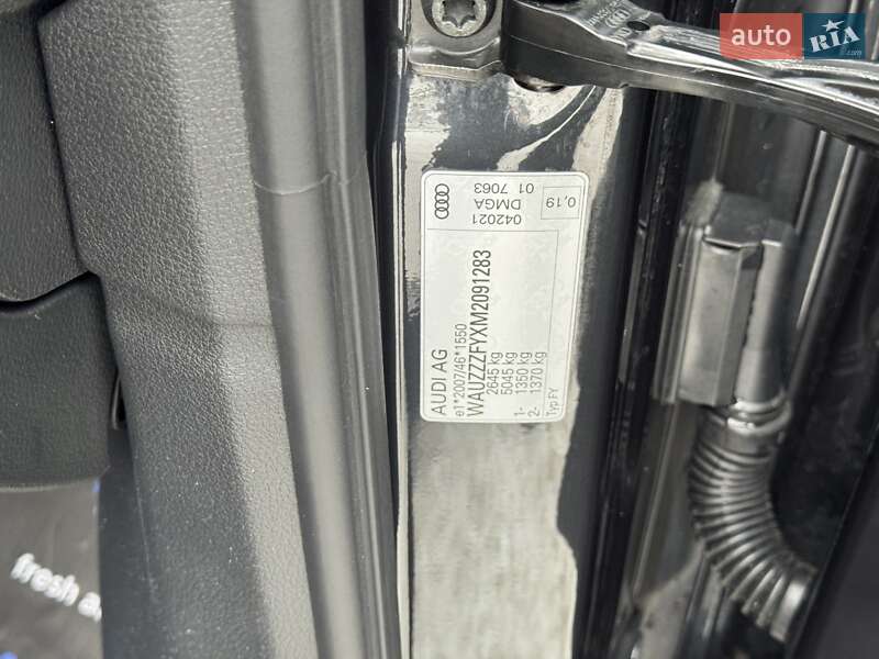 Позашляховик / Кросовер Audi Q5 2021 в Рівному