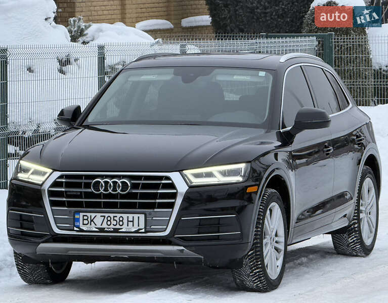Внедорожник / Кроссовер Audi Q5 2019 в Ровно фото Внедорожник / Кроссовер Audi Q5 2019 в Ровно