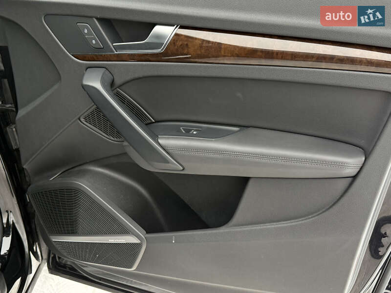 Внедорожник / Кроссовер Audi Q5 2019 в Ровно фото 52 Внедорожник / Кроссовер Audi Q5 2019 в Ровно