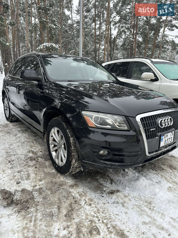 Позашляховик / Кросовер Audi Q5 2011 в Чуднові фото 2 Позашляховик / Кросовер Audi Q5 2011 в Чуднові