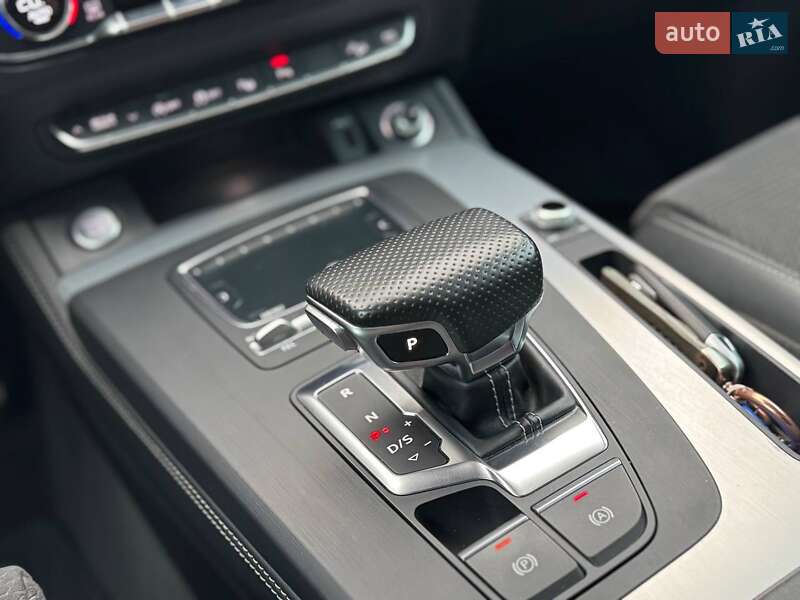 Внедорожник / Кроссовер Audi Q5 2018 в Киеве фото 18 Внедорожник / Кроссовер Audi Q5 2018 в Киеве