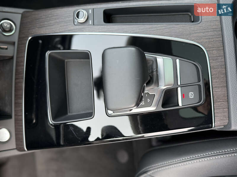 Внедорожник / Кроссовер Audi Q5 2023 в Стрые