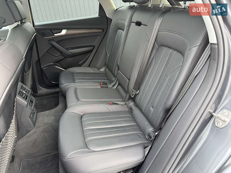 Внедорожник / Кроссовер Audi Q5 2023 в Стрые