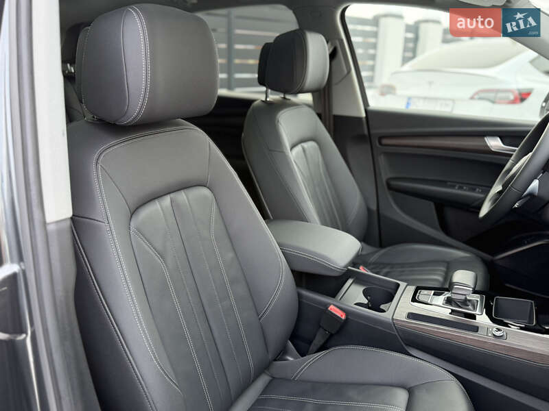 Внедорожник / Кроссовер Audi Q5 2023 в Стрые