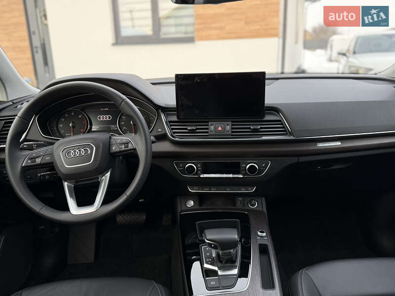 Внедорожник / Кроссовер Audi Q5 2023 в Стрые