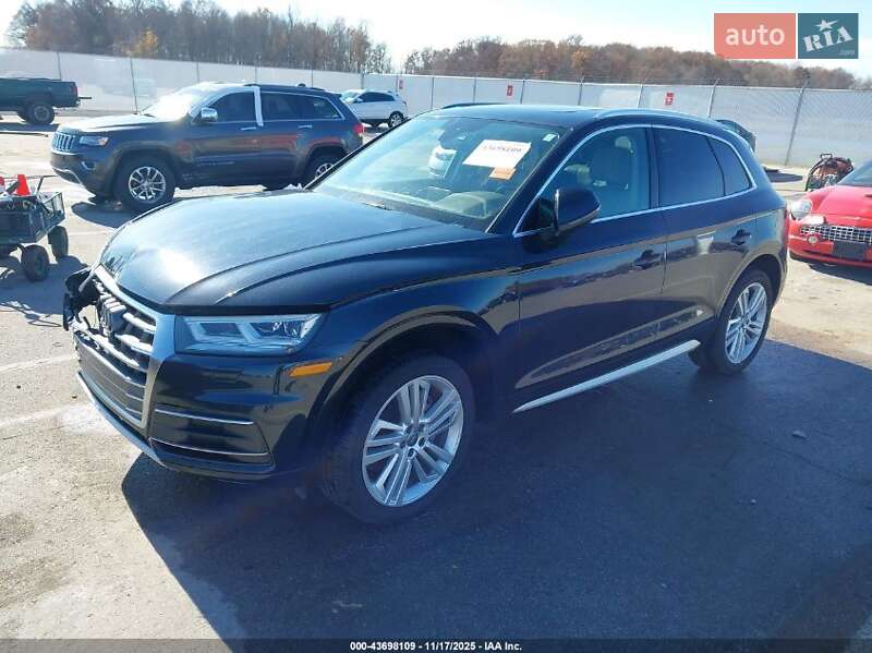 Позашляховик / Кросовер Audi Q5 2018 в Львові