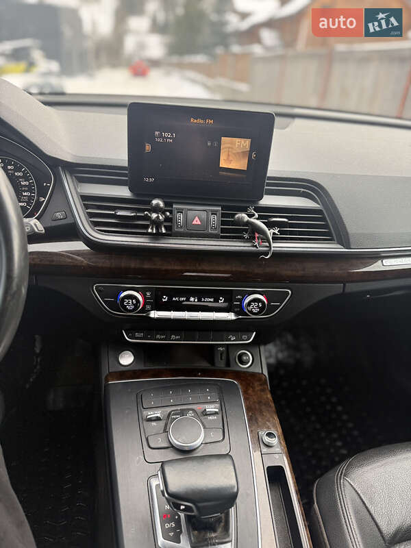 Внедорожник / Кроссовер Audi Q5 2018 в Львове фото 24 Внедорожник / Кроссовер Audi Q5 2018 в Львове