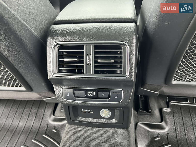 Внедорожник / Кроссовер Audi Q5 2019 в Дубно фото 18 Внедорожник / Кроссовер Audi Q5 2019 в Дубно