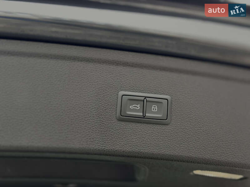 Позашляховик / Кросовер Audi Q5 2018 в Рівному фото 34 Позашляховик / Кросовер Audi Q5 2018 в Рівному