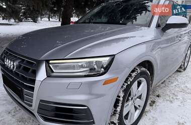 Внедорожник / Кроссовер Audi Q5 2018 в Луцке