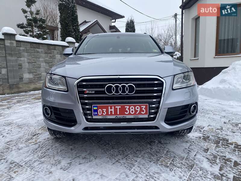 Позашляховик / Кросовер Audi Q5 2016 в Рівному