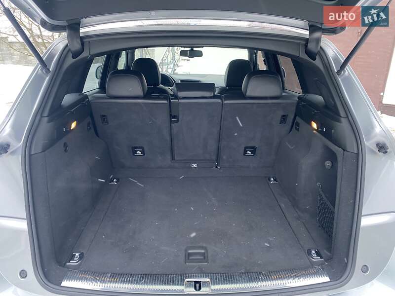 Позашляховик / Кросовер Audi Q5 2016 в Рівному