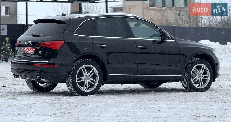 Позашляховик / Кросовер Audi Q5 2016 в Дубні
