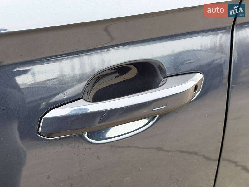 Позашляховик / Кросовер Audi Q5 2017 в Кривому Розі