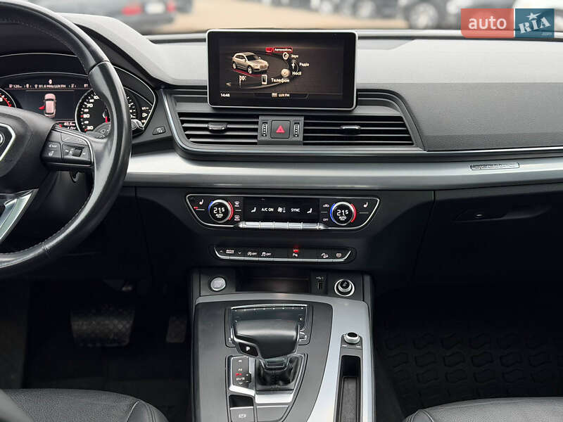 Позашляховик / Кросовер Audi Q5 2017 в Кривому Розі