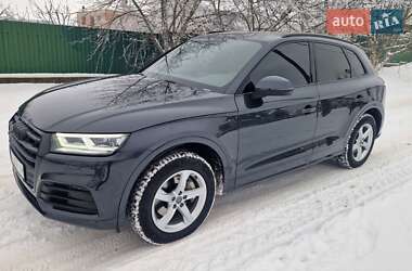 Позашляховик / Кросовер Audi Q5 2017 в Кам'янець-Подільському