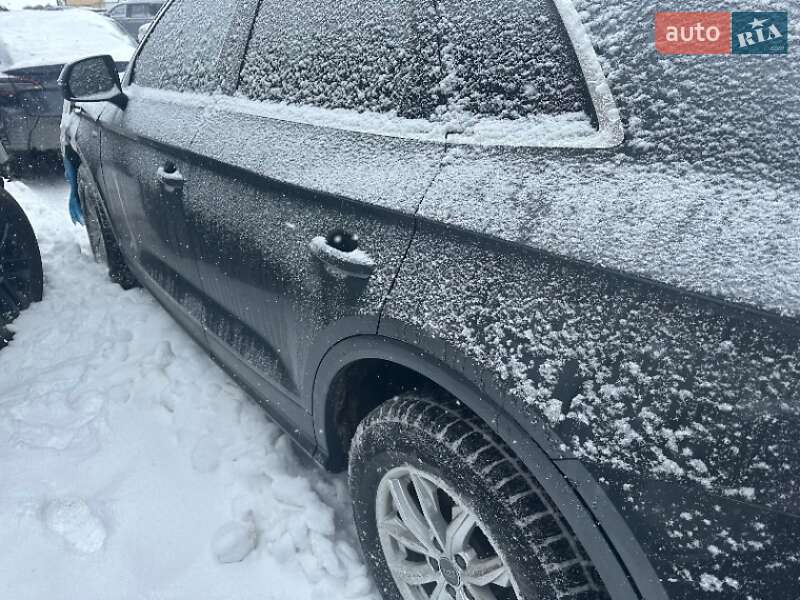 Позашляховик / Кросовер Audi Q5 2018 в Рівному