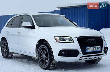 Позашляховик / Кросовер Audi Q5 2015 в Рівному