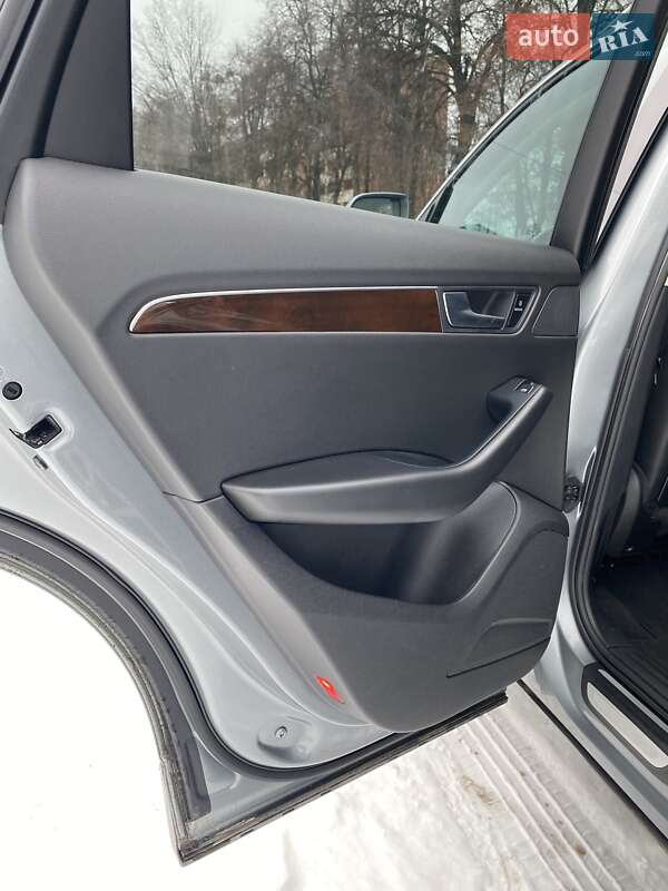 Внедорожник / Кроссовер Audi Q5 2011 в Полтаве фото 26 Внедорожник / Кроссовер Audi Q5 2011 в Полтаве